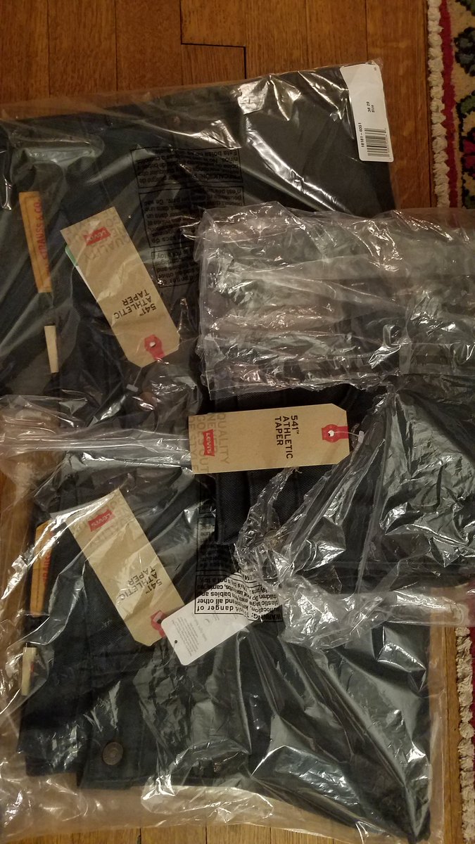 Bubbler00's tweet image. Ordered jeans from @amazon for a business trip and they sent me the SAME wrong pair THREE TIMES IN A ROW!!!😖😖😖

When expressing my discontent via chat, the manager just... disconnected.  @AmazonHelp #WrongJeans #FacePalm