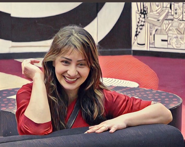 ChowhanSameera's tweet photo. Happiness looks gorgeous on you 
Be happy always 
@ShindeShilpaS 
#OneYearOfWinnerShilpa https://t.co/LCxWclytPG
