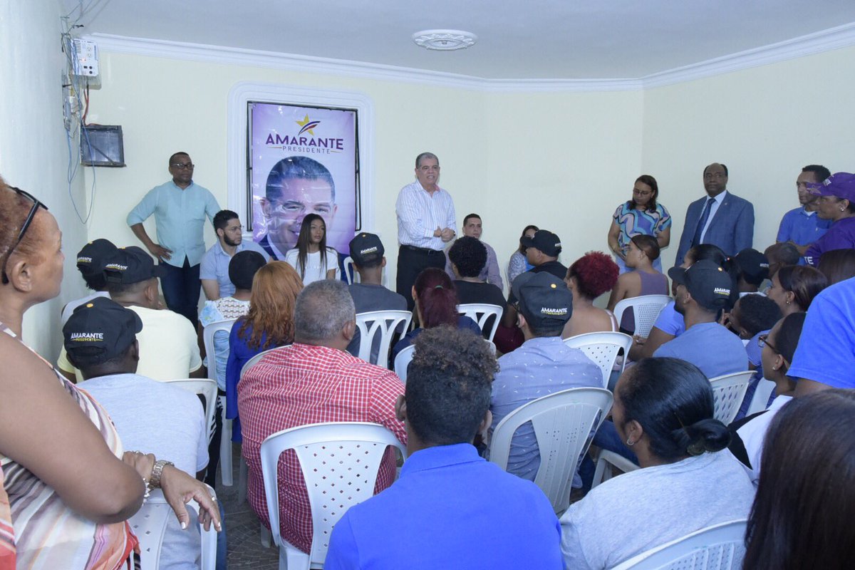 Creo en la juventud, no ahora porque aspiro a presidente. Siempre he trabajado a favor de este sector en el PLD, desde que entré con apenas 14 años, hasta cuando recientemente presenté ante el Comité Político la propuesta de cuota de juventud en ley de partidos.
#AmaranteEnLa3DN