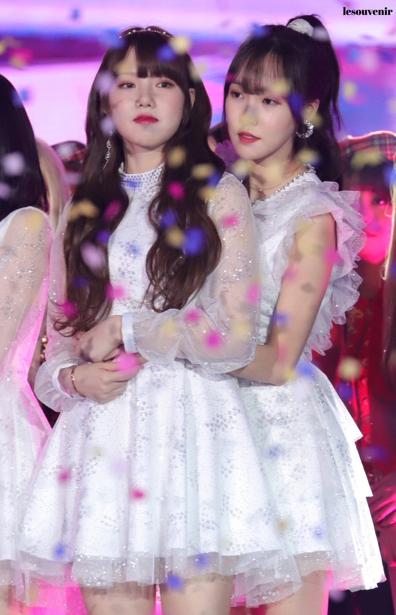 yurinyangj's tweet photo. Under the confetti rain, having her in your arms, having her play your hands, what were you thinking? Future, Present or Past, or just Her?
#theFactThat #GotThisGorgeousMomentJustBecauseThePupGotLost https://t.co/zcsQ1wVHFg