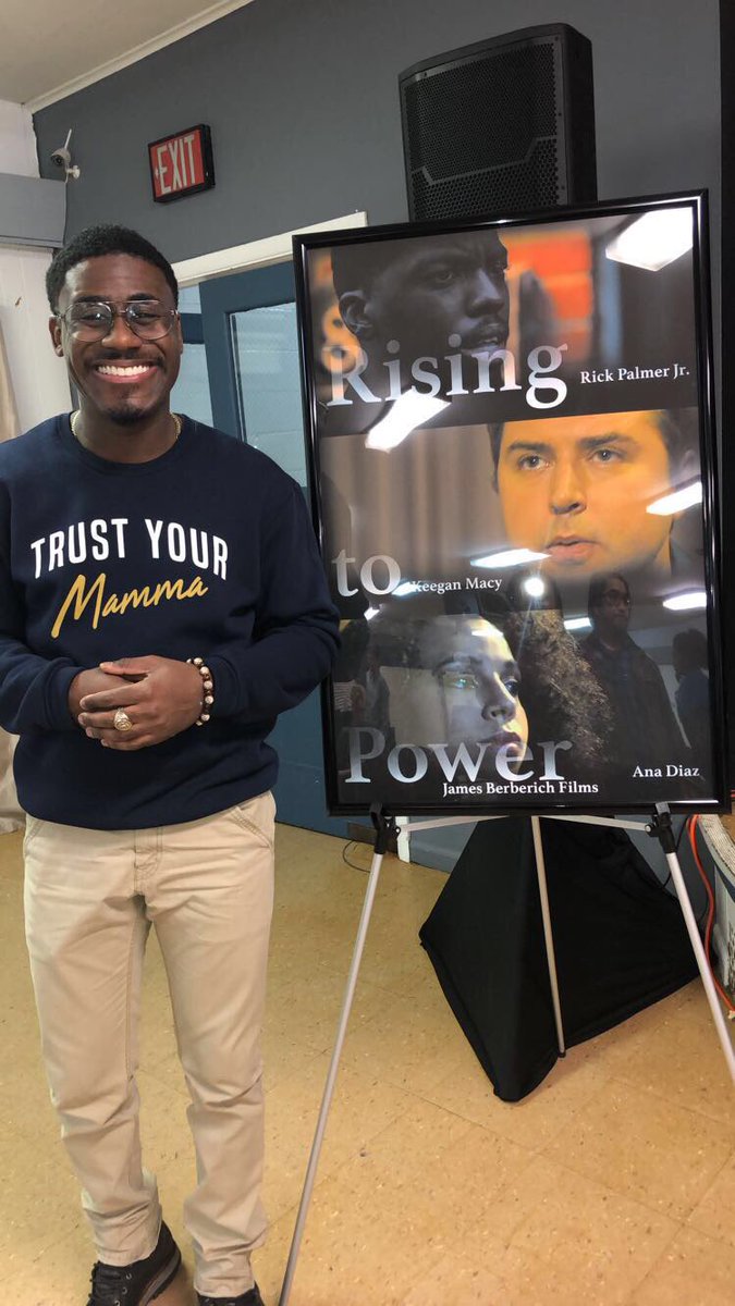 SupermanMarc's tweet photo. What a great premiere. I canβt wait for the entire episodic series to be displayed. I will show my clip of the scene soon. Remember, always follow your dreams and no have fun with it. #actorife #actor #sagaftra #Julius #RisingToPower #movieposter #premiere https://t.co/OnwsOhGGVA