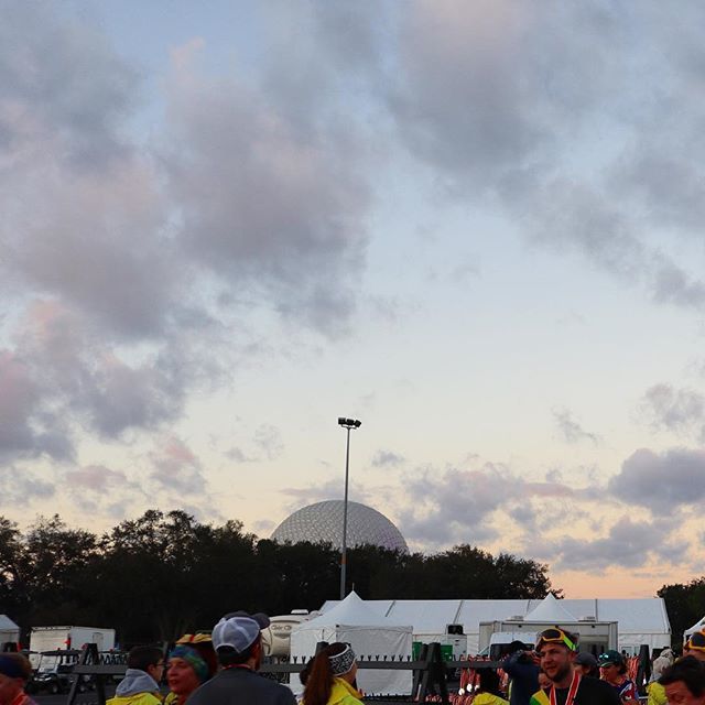 TheBrookharts's tweet photo. The energy. The compassion. The endurance. The support. The joy. @rundisney marathon weekend, you have been one for the books! #rundisney #spaceshipearth #marathonweekend #runpeterrun #dailyvlog #nosmallcreator https://t.co/GjzsrBK0oV