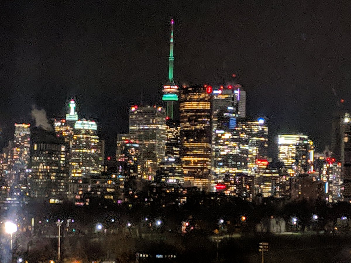 nroots19's tweet photo. Cheers to 250 from the Toronto Alumni #Dartmouth250 @dartmouthalumni https://t.co/xP6VyeH9ua