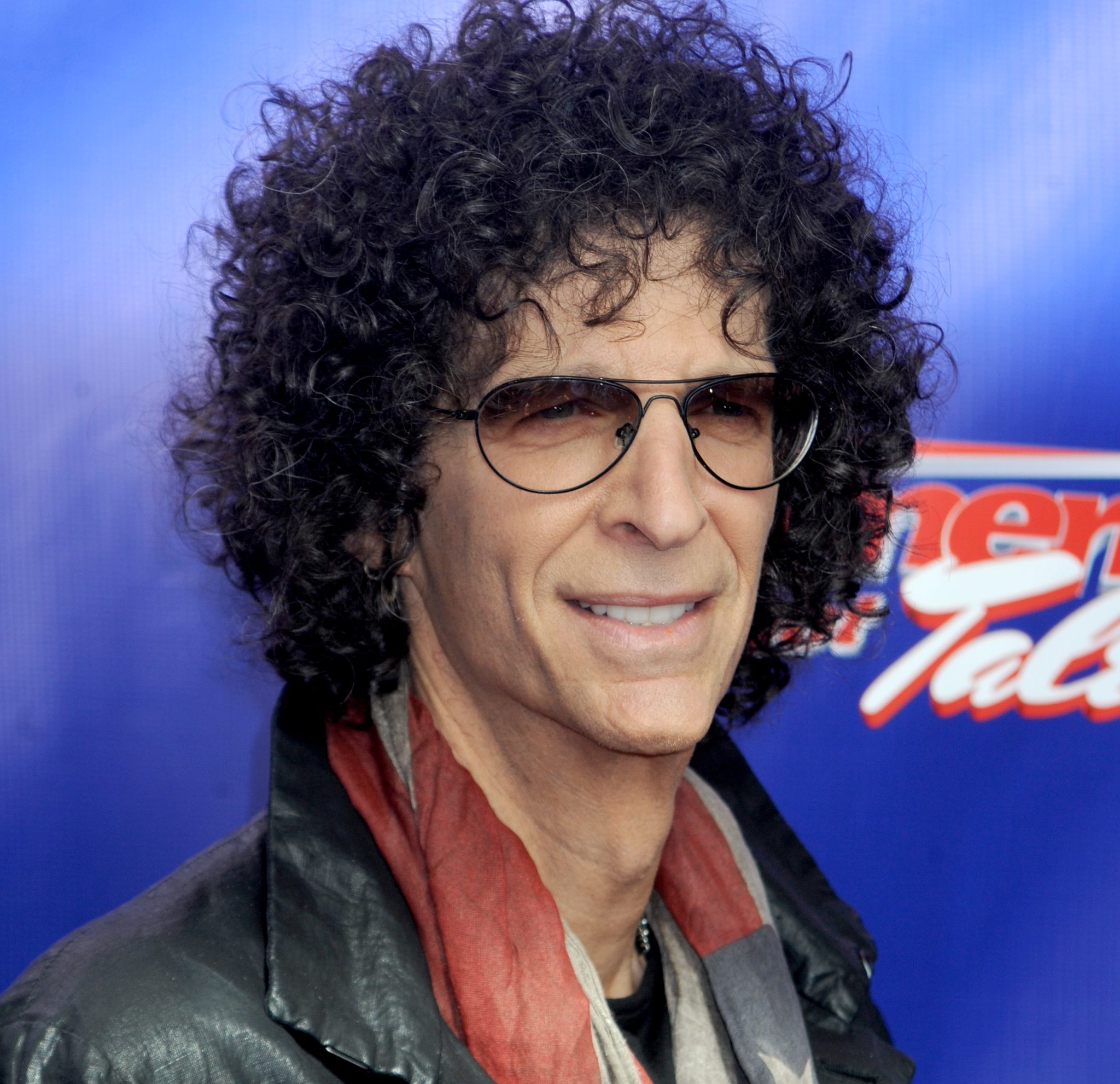 Happy Birthday Howard Stern! Make your way over to The Tipsy Crow tonight + enjoy $5 Jim Beam Apple from 8pm-10pm! 