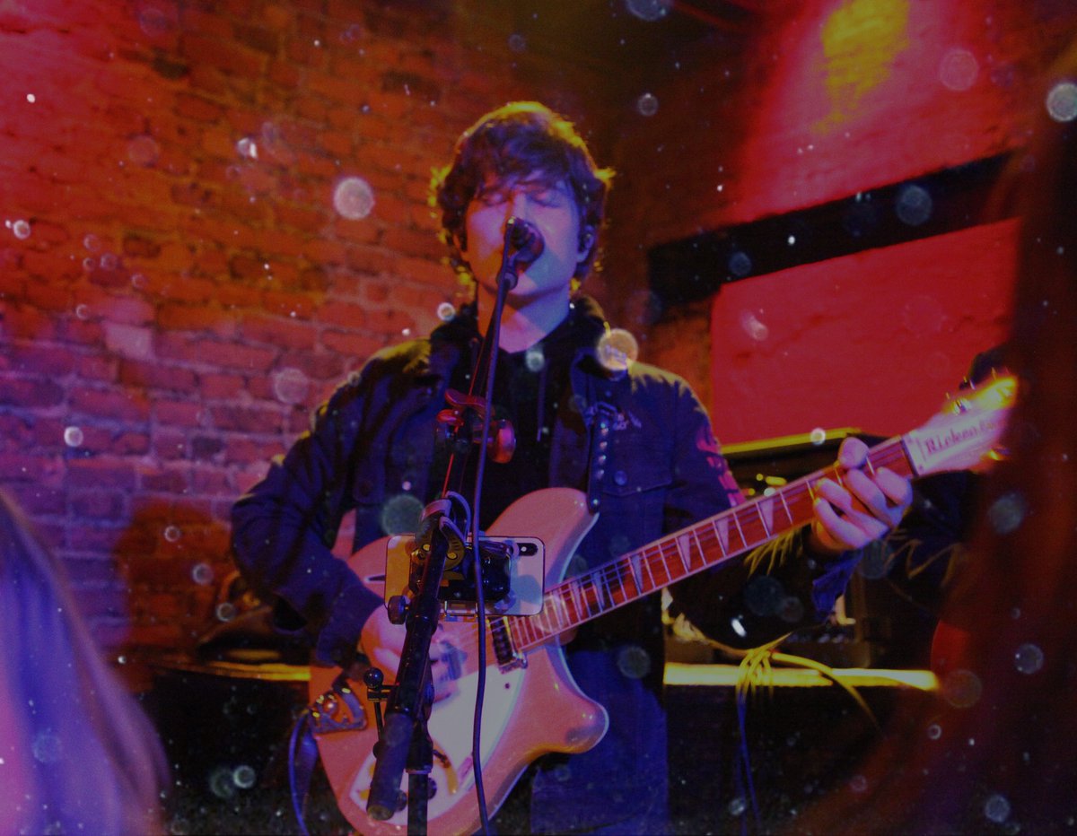 ActingNatural_'s tweet photo. 🎇 #rockwoodmusichall https://t.co/1hDKqK35JI