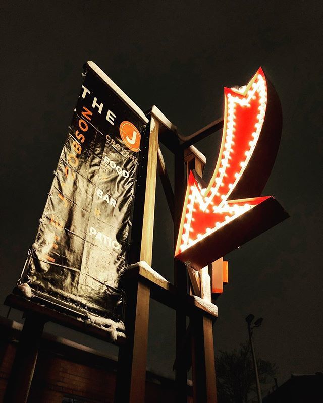 jencoleICT's tweet photo. Food + warmth & wine = one happy Chiefs fan! ❤️🍷🙌 | #crossroadskc #thejacobson #kcmo #instasign #kansascity #kcrestaurantweek https://t.co/MYODaxpUnW