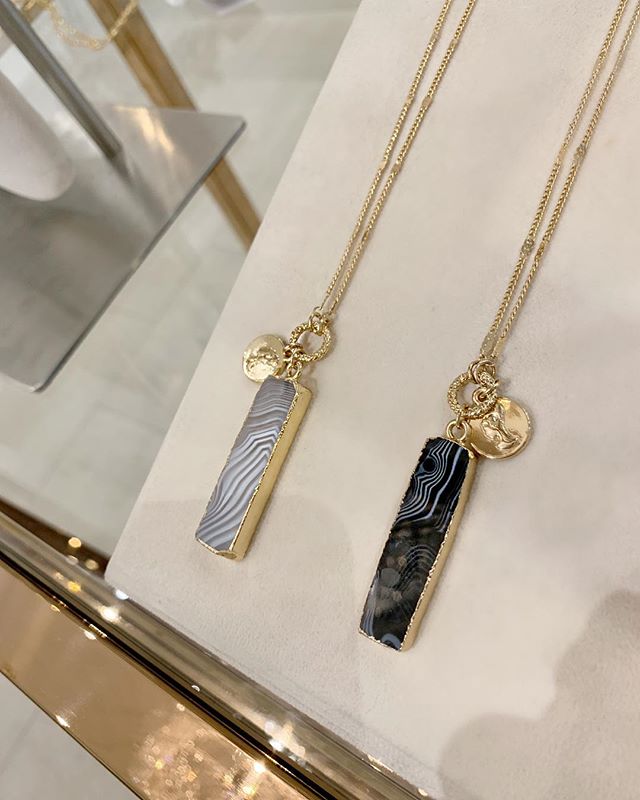 _somethingforme's tweet photo. Dreamy gemstones https://t.co/KX2MNOtyoC