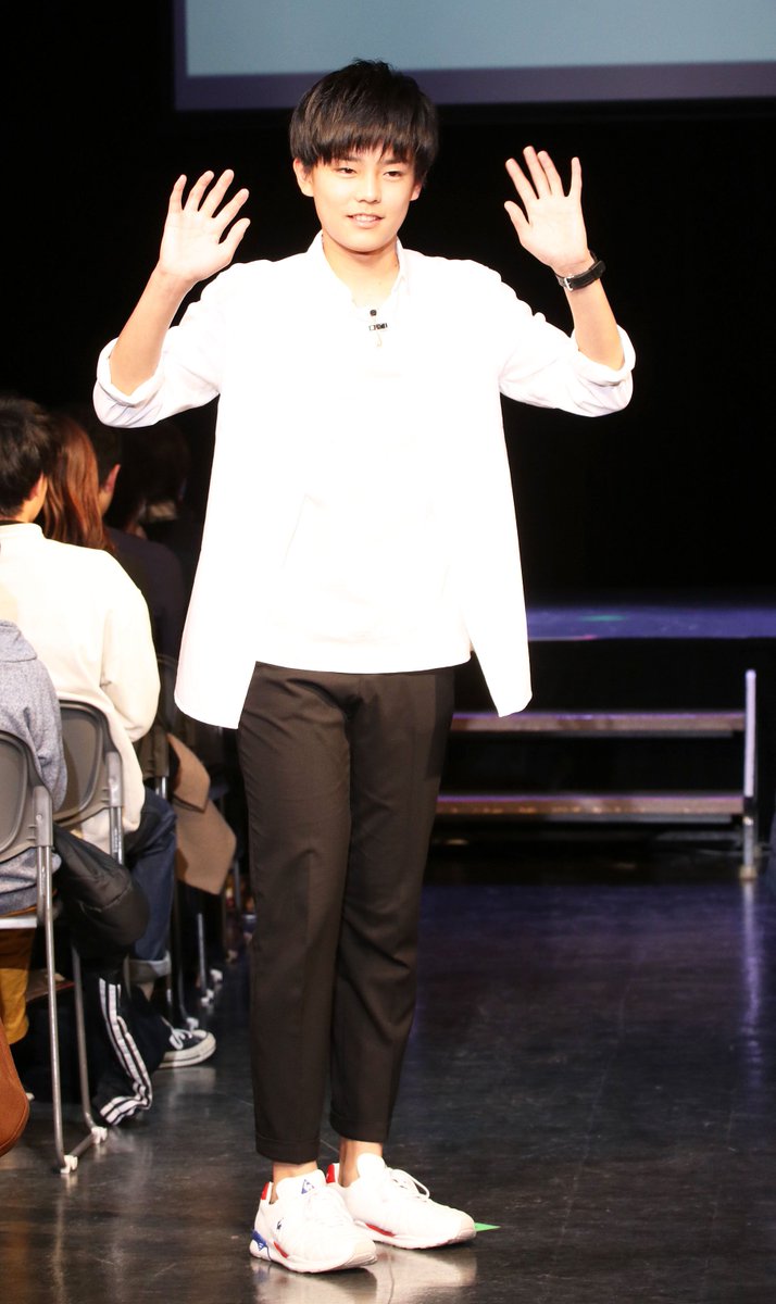 【芸能】ホリプロオーディションに鍛治原日向さん 藤原竜也の記録破る14歳10か月の超新星 https://pbs.twimg.com/media/Dwx6xzjU8AAtV4S.jpg