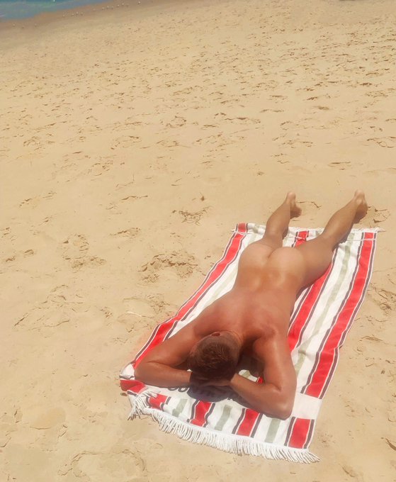 Catching the last rays of the Aussie sun before the big move ☀️ #lucasmen #lucasentertainment @LucasEnt<a href="/tag/lucasentertainment"class="tags"><span>#lucasentertainment</span></a><a href="/tag/lucasmen"class="tags"><span>#lucasmen</span></a>