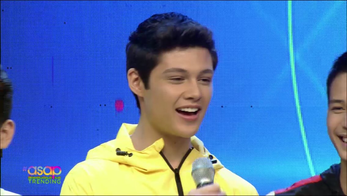 RhystersOFC's tweet photo. Ang linis ang guwapo! #RhysOnASAP https://t.co/M2zTAvGAZK