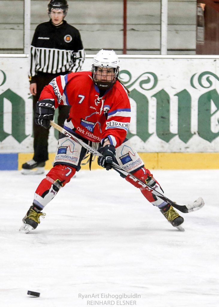 ZornJ7's tweet photo. Missing hockey a little extra today π« #comebackstronger #leaveothersbehind πΈ: Reinhard Elsner https://t.co/zeoVuKLErX