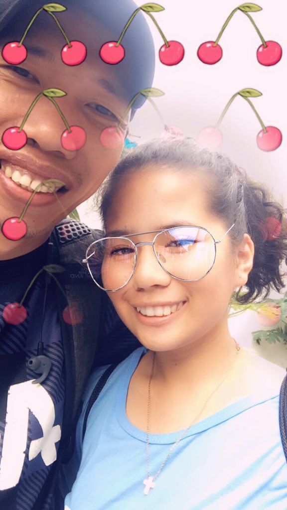 DollyPintor's tweet photo. Smile lang 😊🤪🥰 https://t.co/1chKfjNKYa