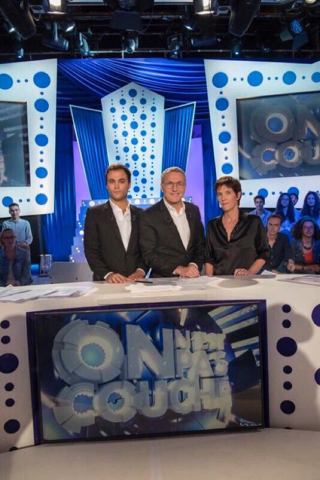 francetvpro's tweet image. #Audiences @France2tv 
Hier @ONPCofficiel @ruquierofficiel leader avec plus de + 900 000 tvsp et 17,6% de PdA #ONPC