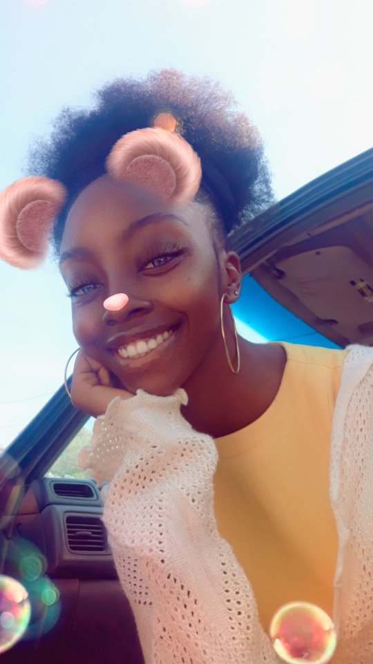 Iamskylar___'s tweet image. Fineapple 💫