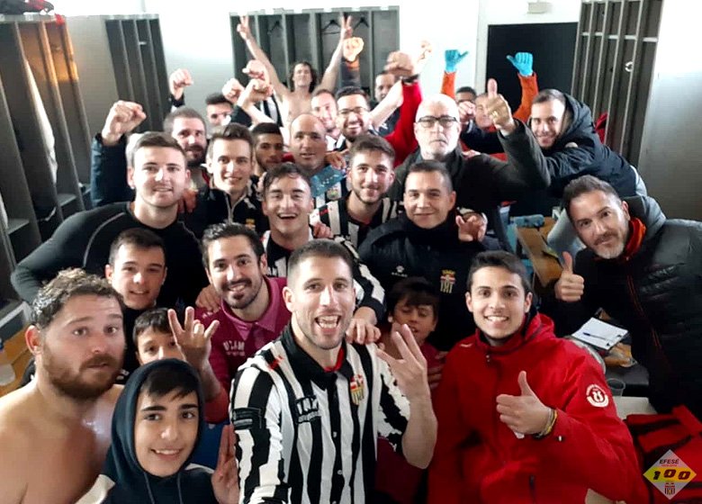 CartagenaEfese's tweet photo. PREFERENTE | Imágenes del @CartagenaEfese 2-0 @ArchenaSport
📸Galería completa >> https://t.co/QhmbSTTitR
#CentenarioEfesé 💯 https://t.co/NzqO7n8jF9