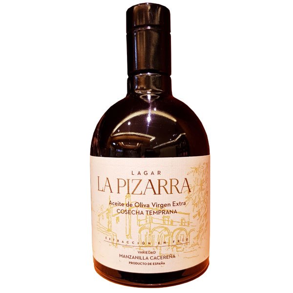 selectisimo's tweet photo. Ya disponible en nuestro establecimiento y en nuestra #tiendaonline https://t.co/7c0gd0ZAoL ésta auténtica maravilla de la Gastronomía : Aceite de Oliva Virgen Extra "Lagar La Pizarra" @AceiteLaPizarra 
Haz ya tu pedido !! 🙋‍♀️🙋‍♂️
#aceitedeoliva #productosgourmet @selectisimo https://t.co/iZgNGiZKSx