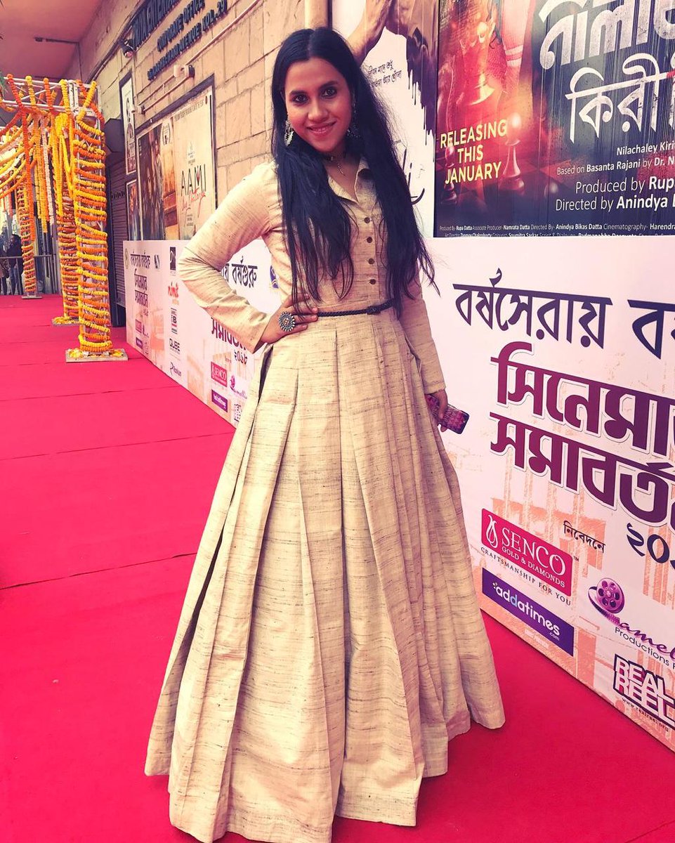Nideas_Prod's tweet photo. Itβs time for celebrations as the phenomenal @NikhitaGandhi won the best Playback Singer Female for her song #SaiyoRe in #Uronchondi at #CinemarSomaborton.
#WBFJA2019
@prosenjitbumba @rajnandini4reel @SudiptaaC @Amartya_Babi @DebojyotiMusic @ReachabhiSaha @srispeak https://t.co/i251zdrtaW