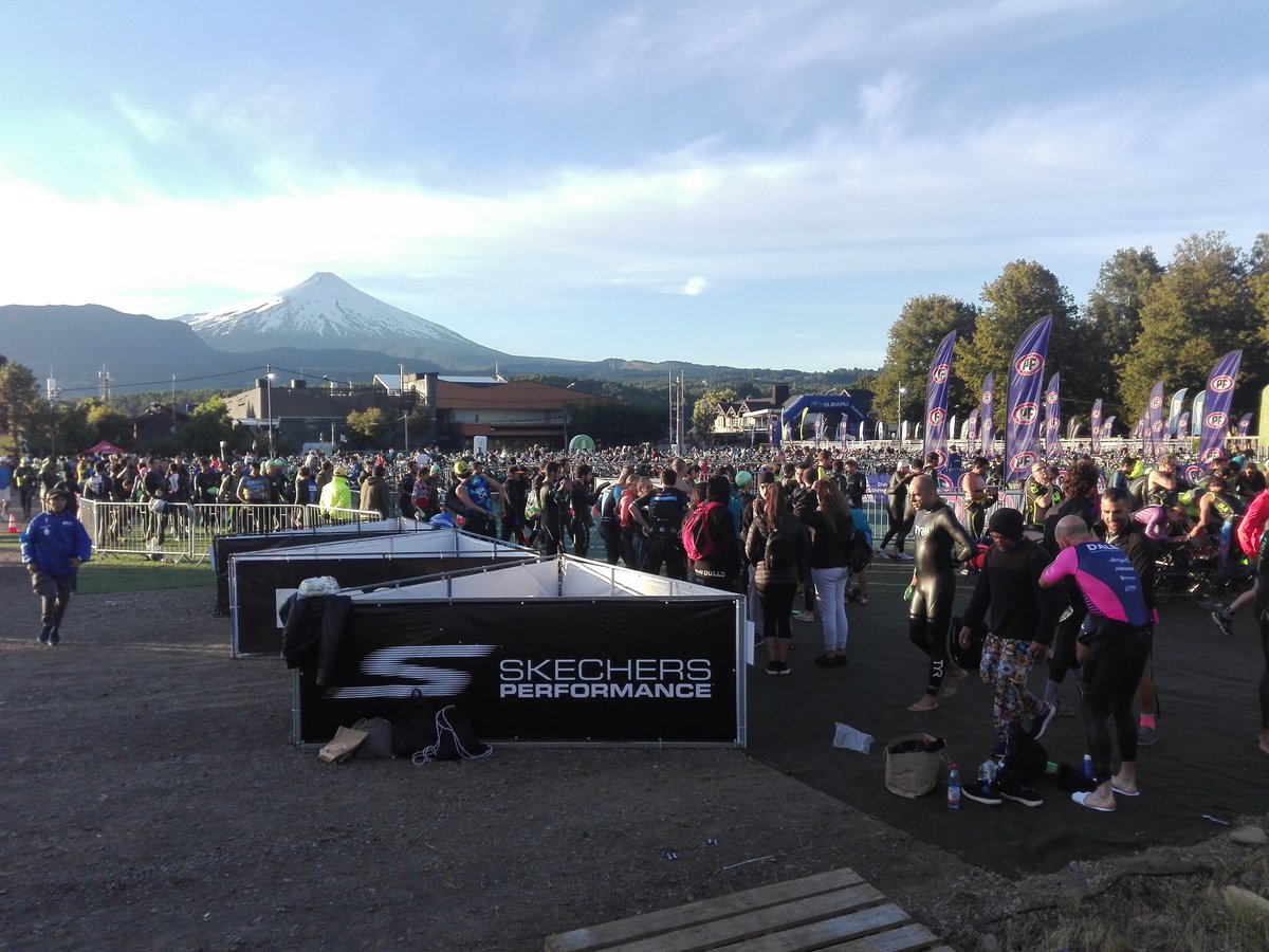 DiegoGasparSaez's tweet photo. Ya están listos los competidores, en el parque cerrado, a minutos de arranca la "carrera más linda del mundo", el @Ironmanpucon. Te lo contaremos en vivo por @adnradiochile. A las 7:40 partimos en streaming y a las 8 por el aire. #YoCorroPucon #IronmanADN https://t.co/27IamOJQTU