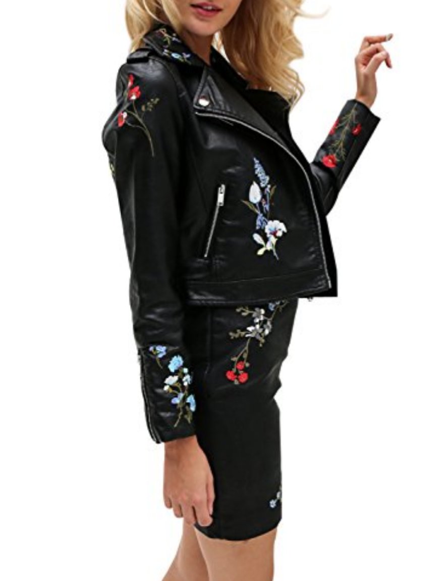 ChicDorys's tweet photo. Descuento 50% 
Ultima - Talla 40 
Color: Negro
Pidelo aquí : 👇👇👇
https://t.co/Cl0ujg3Syn
▶▶▶▶▶▶▶▶▶▶▶▶▶▶
#moda #ropaonline #look #estilo #tendencias #newpost #blog #blogger #kmepongo #instagram #instafashion  #mystyle #maxi #fashion #shop #españa #outfit #love https://t.co/bCpuGxZlmV