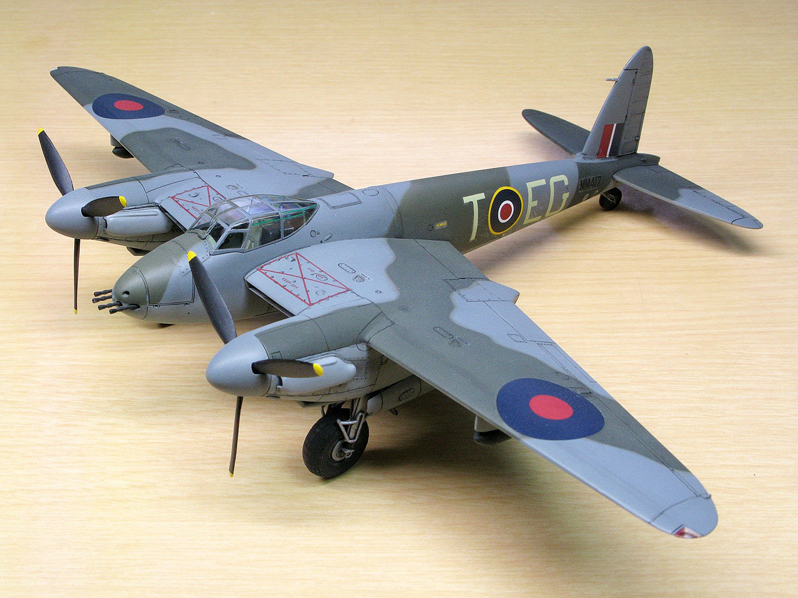 デ・ハビランド モスキート 1/72 DEAGOSTINI タミヤ 1/32 エアー