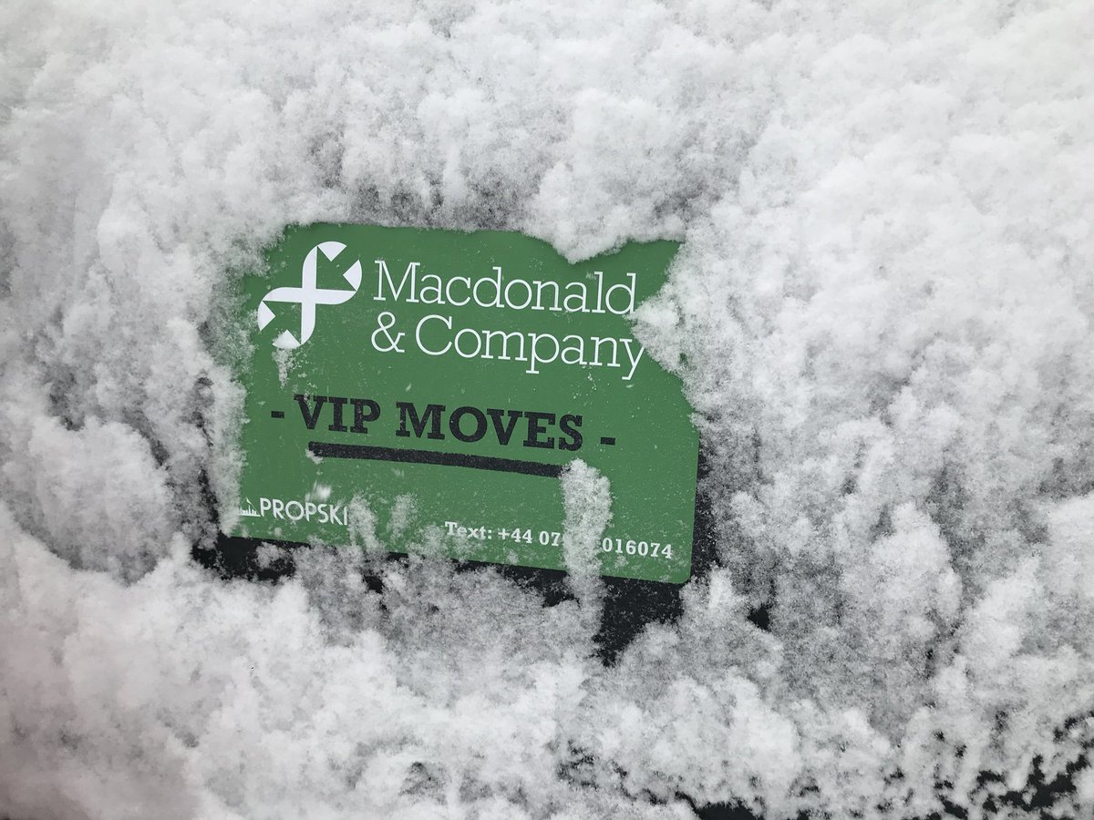 PeterHMoore's tweet photo. @propski VIP moves on the road despite snow lifts from Les Houches from 4pm @MacdonaldandCo https://t.co/FFKNExOGHU