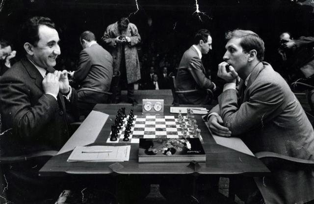 Douglas Griffin on X: The 4th Capablanca Memorial (1965): Bobby Fischer's  moves were relayed via telex from the Marshall Chess Club to the 'Habana  Libre' hotel, where they were made by José