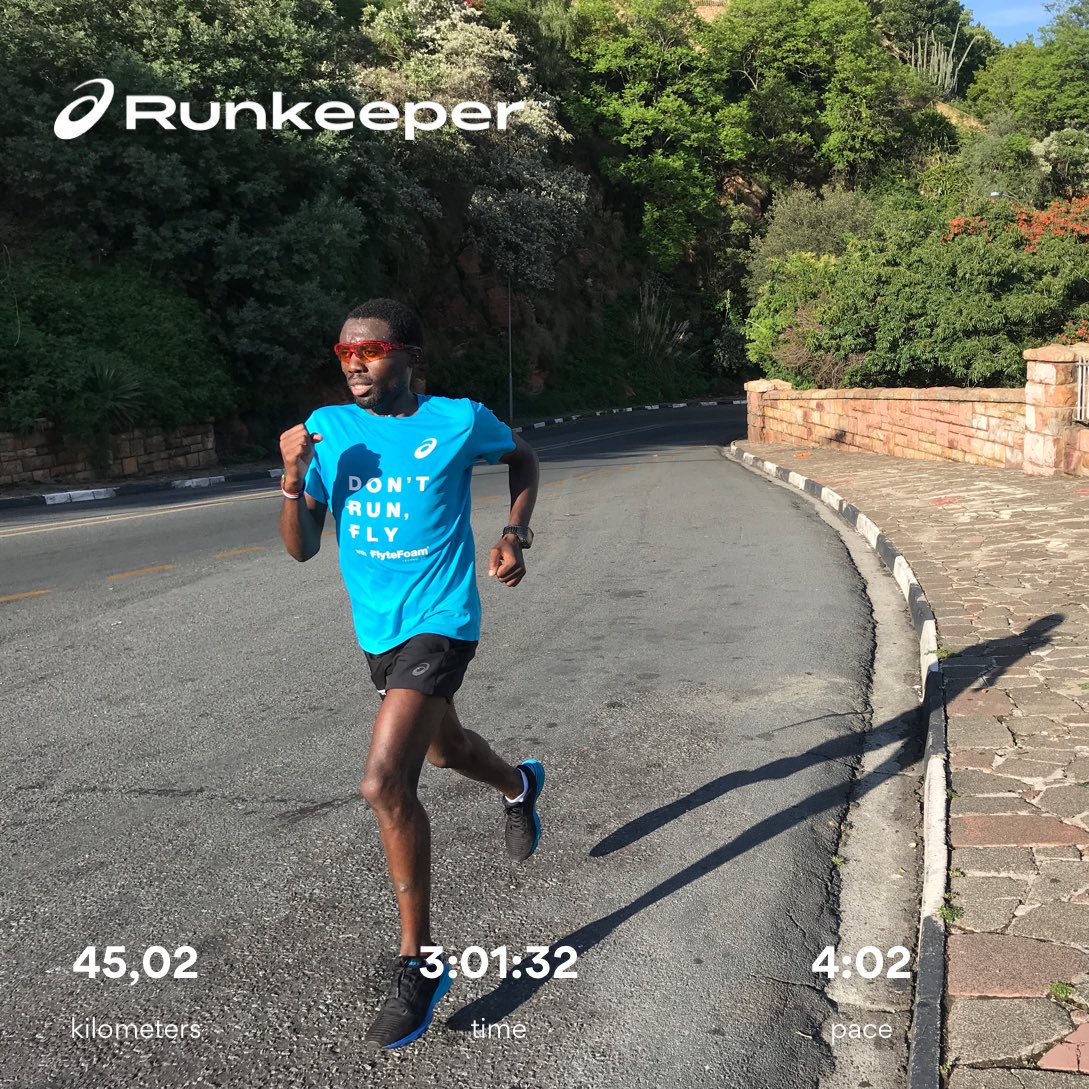 babaLatitia's tweet photo. #IMoveMe #TributeLongRunToLucky
.
. “Opportunity follows struggle. It follows effort. It follows hard work. It doesn't come before.
And Be faithful in small things because it is in them that your strength lies”
.
. #ASICSFrontRunnerZA #DontRunFly #Longrun #WorldOfEndurance . https://t.co/ZYCNRDogRM