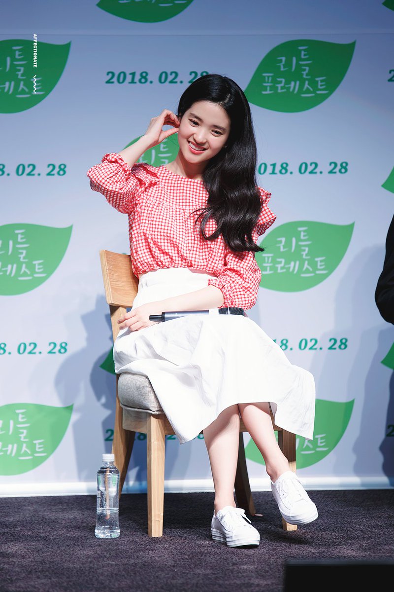 affectionate_tr's tweet photo. 180220 리틀포레스트 츄잉챗 #김태리

https://t.co/h8LcPpLxrT
https://t.co/9hRiIwTTVk
https://t.co/nQcFFRVcAb
https://t.co/Y6pYSi71Mm https://t.co/Z7GgKwGu3Y