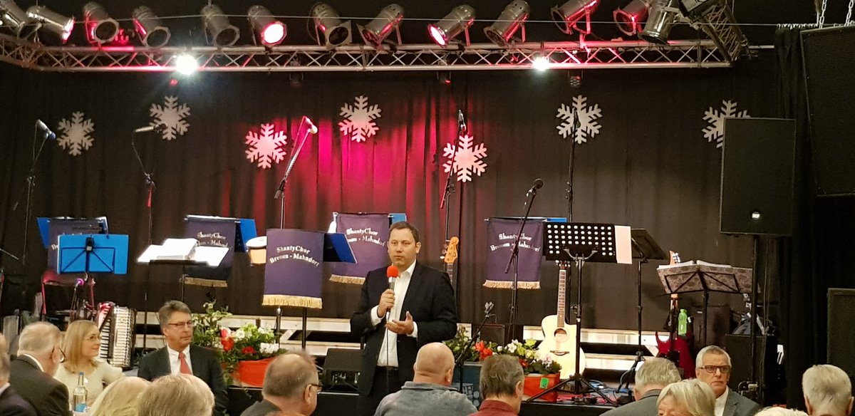 Tolles Statement von <a href="/larsklingbeil/">Lars Klingbeil 🇪🇺</a> beim Neujahrsempfang der #SPD in Achim: Innovation bedeutet Investitionen in Bildung, Familie und Infrastruktur. Und über die Nutzung künstlicher Intelligenz müssen wir endlich ins Gespräch kommen!