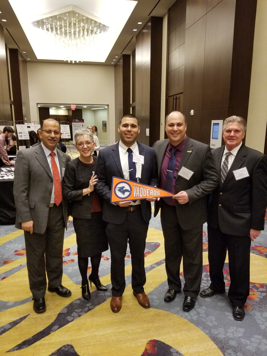 UTRGVAA's tweet photo. In DC celebrating Anthony Villarreal’s receipt of the outstanding student of the year by the University Transportation Centers Program in recognition of outstanding achievement in and contributions to transportation research and education. Congratulations to Anthony and COECS. https://t.co/iCQKAG2CO1