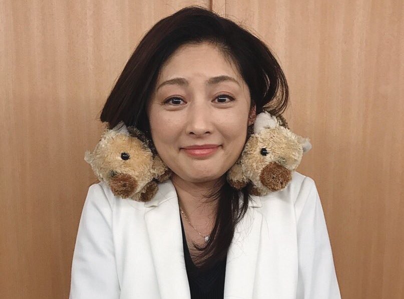 明日菜子 على تويتر 常盤貴子 が46才なんて信じられない これ本当に法廷ドラマなんですか 小泉孝太郎や北村匠海くん辺りとかとのラブコメじゃなくて 一挙一動全てが可愛い グッドワイフ