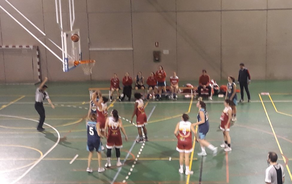 cbsfemenino's tweet photo. Solvente victoria ante el @cbmaristascor por 6⃣3⃣ a 4⃣7⃣. Crónica ya disponible en nuestro blog oficial (https://t.co/6Wfy6IJEzW) @GrupoBeiman @Tecnigen_ESP @DOC2001SL  @inteamaquinaria 💪 #todasjuntas https://t.co/KEjrRwCGjB
