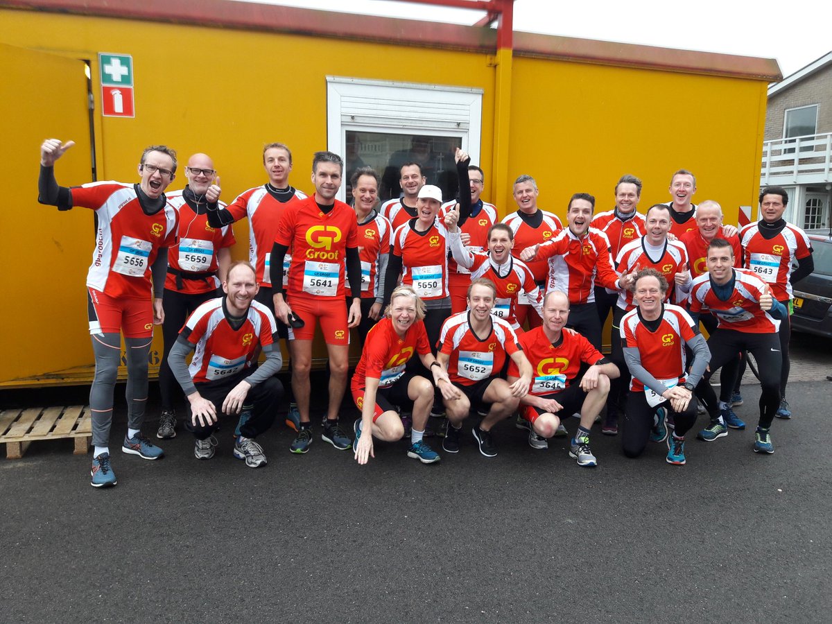 Team <a href="/gpgroot/">GP Groot</a> #halvemarathonegmond Vol vuur om de 21 km te bedwingen. Succes collega's!