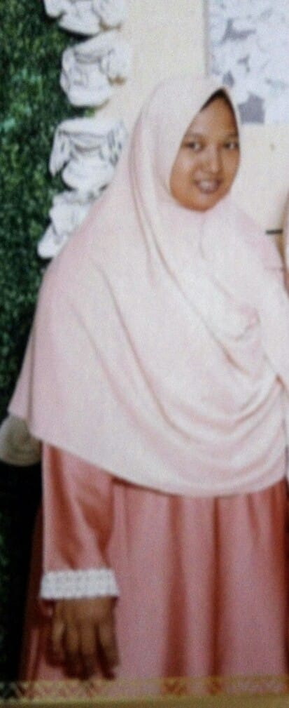 Mnt tlg RT sodara gue ada yg hilang dr kmrn malam namanya Hani, 28th, tinggi 160cm, pakai baju batik kembang2 warna merah jambu, tidak pakai jilbab saat keluar dari rumah di daerah bulakkapal Bekasi Timur. Jika melihat hub Bpk Hari 081294181029 #infooranghilang #PleaseRT