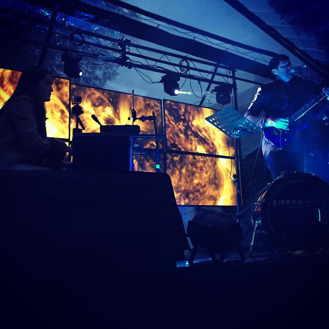 sierrarojaduo's tweet photo. Amigos!! Aquí algunas imágenes de nuestro concierto de ayer en Puebla. #sierraroja #operarock #concert #livemusic #concierto #puebla @mikesierraa https://t.co/hR9EX6E9Vm