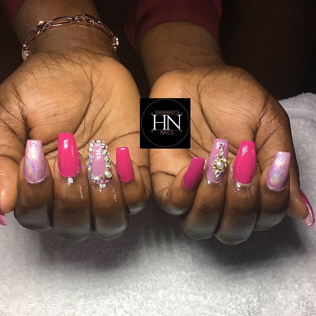 nails_by_hannah's tweet photo. This color combo is on fleekπππ
#nails #nailsbyhannah07 #nailfie #nailedit #nailsofinstagram #nailsonfleek #babyboomer #ombrenails #nailloversnaija #kamdora #bellanaijaweddings #bellanaijaonline #beautyzoneng #nailscope #asoebibella #bride #bridalnails #weddingnails https://t.co/khHvL4xu4o