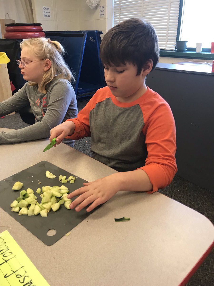 Ms. Maura tweet media