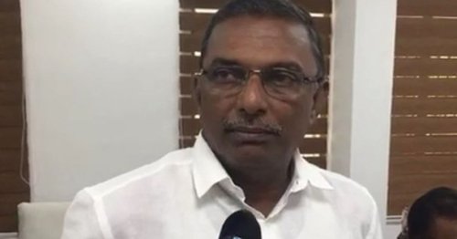 mathrubhumieng's tweet image. Ensure your position in party before inviting me: Padmakumar to Muraleedharan english.mathrubhumi.com/news/kerala/en… #Padmakumar #mathrubhumi