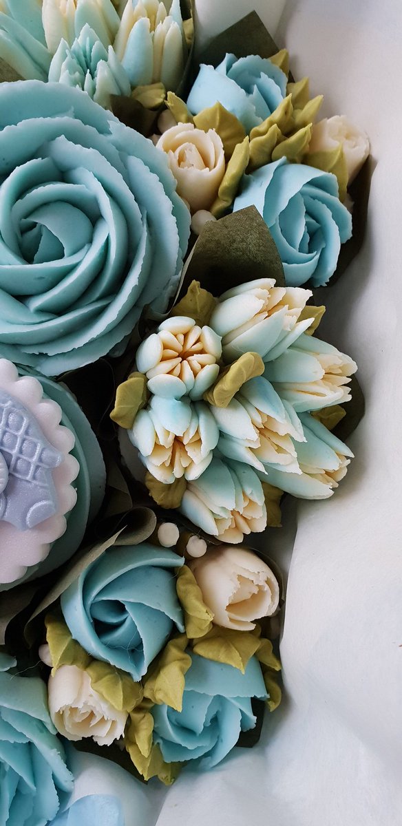 nobsaccepted1's tweet photo. Welcome baby boy 
#LincsConnect #Scoobycakes #Cupcakes #bespoke #gifts #babyboy #Welcomenewbaby #Heckington #newborn #baby #ohbaby #flowers #SmallBusinessMarketing https://t.co/dWW8ilYo5o