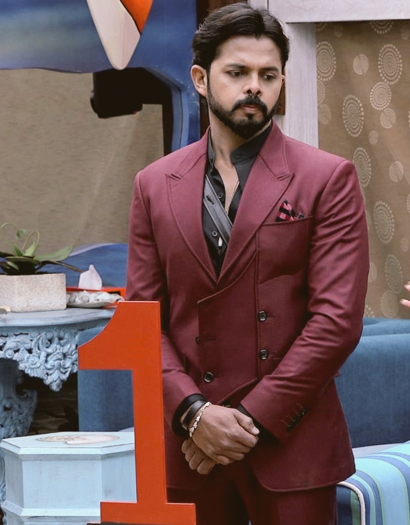 RVardhan79's tweet photo. Who should have won #BB12 in reality?🏆♥
.
.
🔄 Retweet for Sreesanth
♥ Like for Dipika
.
.
#BiggBoss12 
#Sreesanth 
#DipikaKakar 
#SreeFam 
#Dipstars https://t.co/fliGoPlcVS
