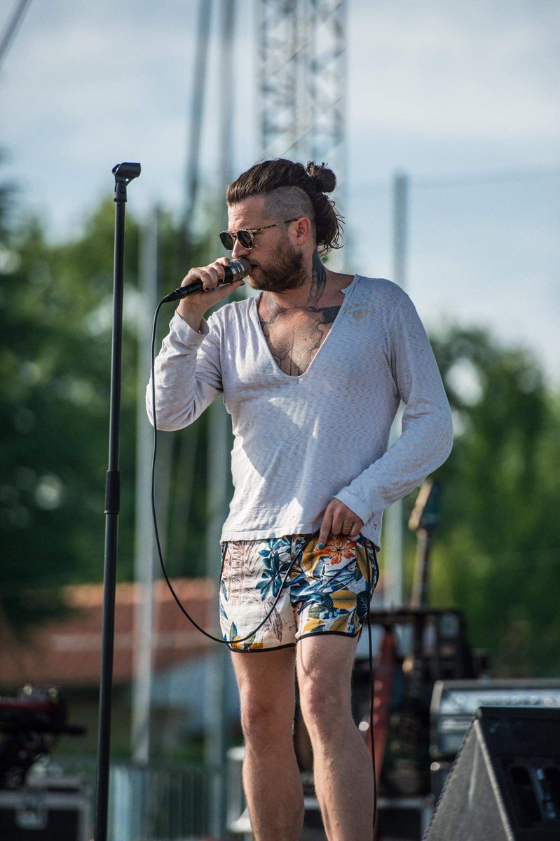 Rival Daughters (@rivaldaughters) on Twitter photo Meanwhile <a href="/jaybuchanan_/">Jay Buchanan</a> just presented his Stage Outfit for the upcoming #FeralRoots Tour on the catwalk. How do you like this, ladies?
#ShareTheSONS
rivalsons.com Meanwhile <a href="/jaybuchanan_/">Jay Buchanan</a> just presented his Stage Outfit for the upcoming #FeralRoots Tour on the catwalk. How do you like this, ladies?
#ShareTheSONS
rivalsons.com