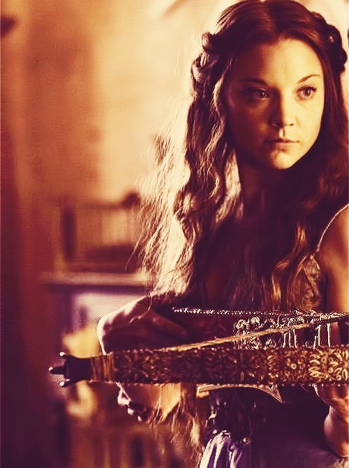 Would love some SLs ones muse is so high so feel free to plot DMs and @ are open for plotting 
#GOT 
#RT for a rose hoping to get more interactions here