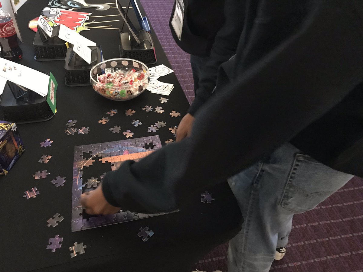 coloroffandom's tweet photo. Day 3 and the last one of @illogicon2019 Our puzzle of Shuri puzzle is almost complete! https://t.co/wdLcpdyvug