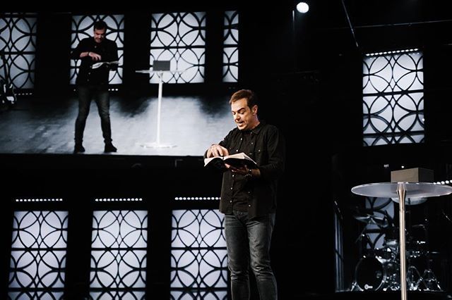 CFBoynton's tweet photo. “Just because you don’t see it happening doesn’t mean God isn’t working” @jtoddmullins #LifeAtCF #CFBoynton https://t.co/LCQ4jVVlp2 https://t.co/5cOrH9bAGD