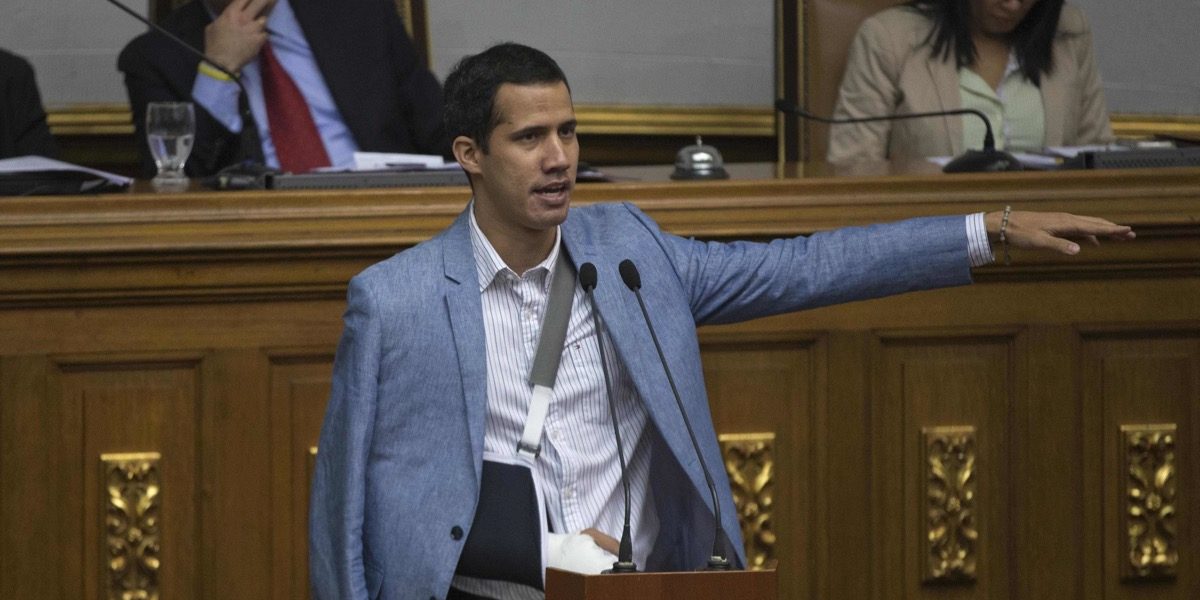 sumariuminfo's tweet photo. .@Diego_Arria sobre la detención de Guaidó: Ahora si sabremos de que material estamos hechos los venezolanos https://t.co/bFRsl4HB7q https://t.co/yDFc5hj01U