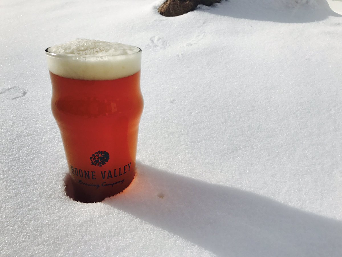 Boonevalleybrew's tweet photo. You finished shoveling.... it's beer time soon! Open 1-5pm today. https://t.co/DTErP1BrK2