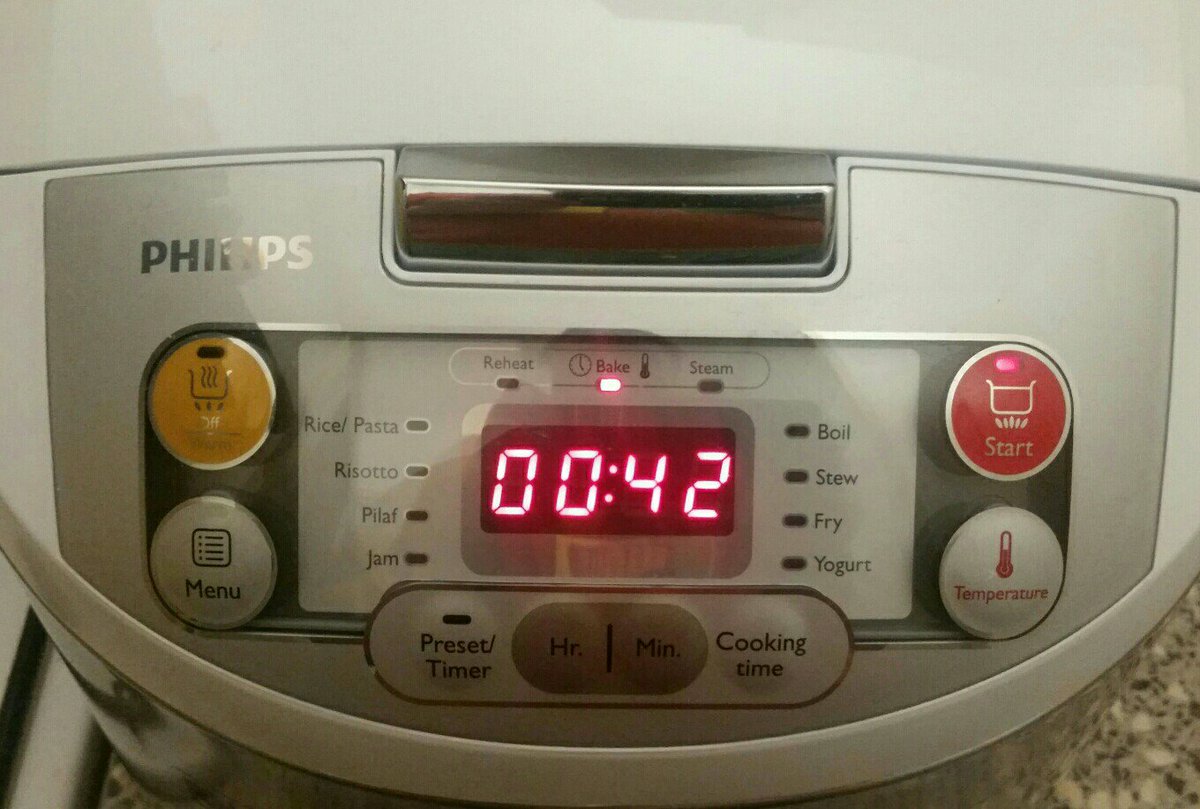 GDarekGD's tweet image. Piecze się 😎 #multicooker