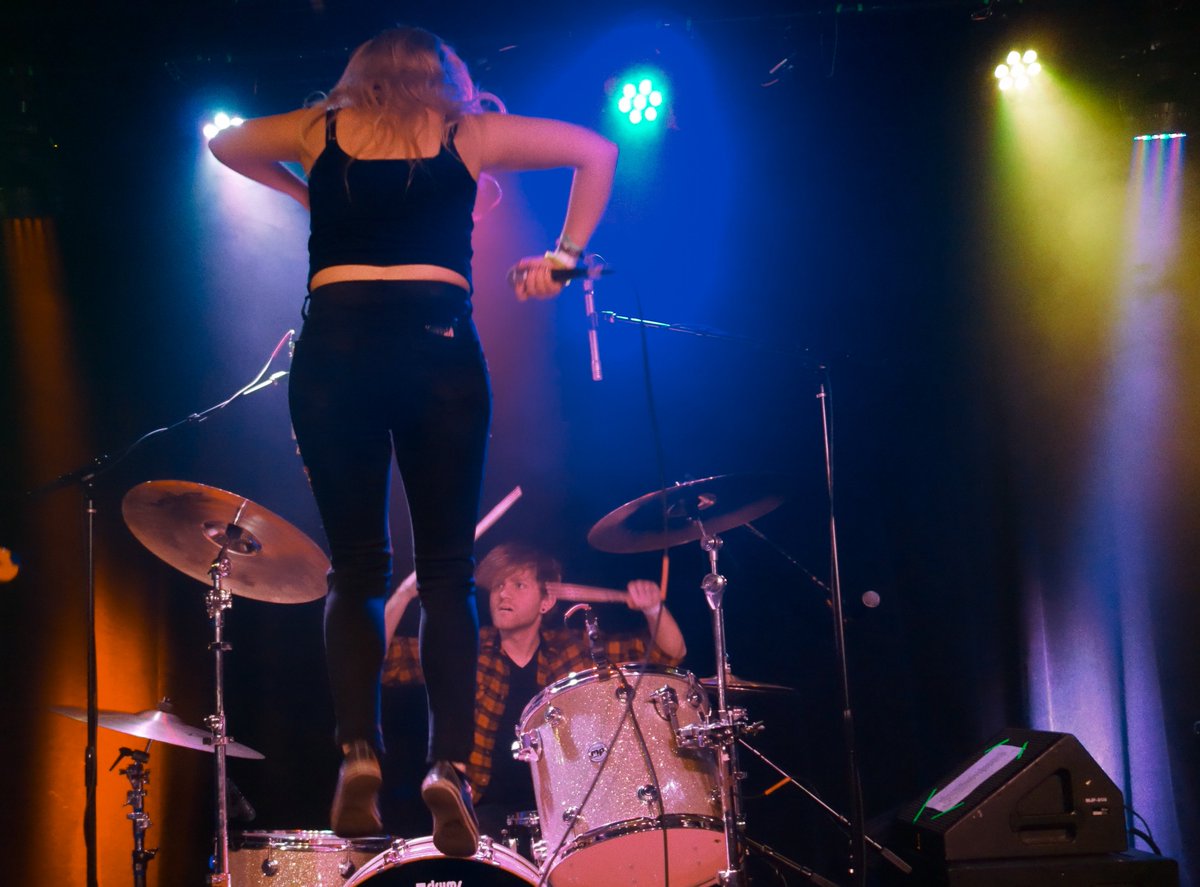 <a href="/Dinzyrock/">Dinzy</a> had definitely hung with the Energizer Bunny prior to their set at the NIRVANA Tribute Show <a href="/BasementEast/">The Basement East</a> 🤘