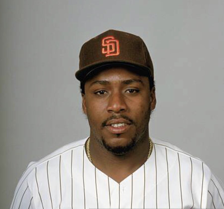 A Happy Birthday to former Outfielder Kevin Mitchell. He played for the Padres in 1987. 