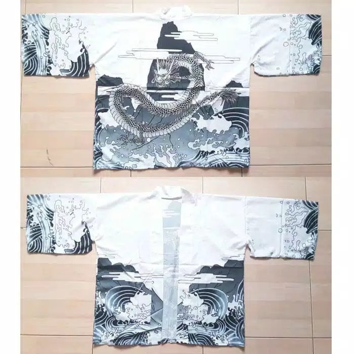 SweetIcecream01's tweet photo. LOOSE KIMONO 01 (black/white)
140.000

UKURAN :
Panjang Baju : 64cm
Panjang Lengan : 30cm
Lingkar Dada : 128cm

langsung saja order, bisa DM langsung atau kontak WA di 0877-4556-5266 https://t.co/LWy0a1Txe6